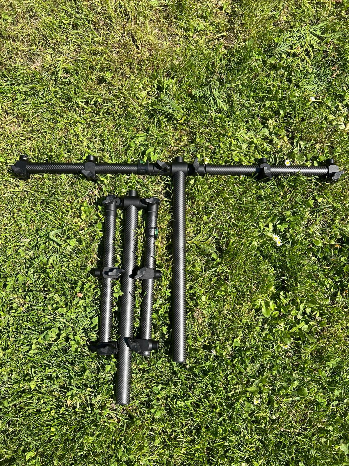 Carbon Buzz Bars X5 detail view